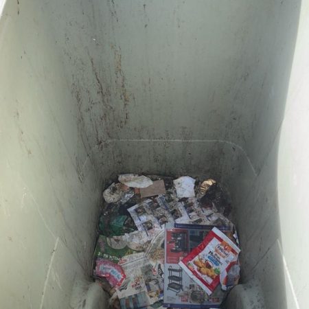 nettoyage bacs à déchets avant